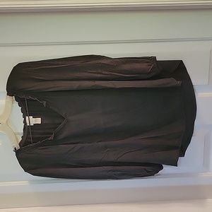 Chicos grey with scalloped neckline small